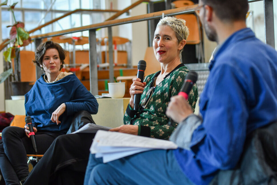 Round Table Discussion Foto mit Thomas Geisler, Cornelia Renz und Elise Beutner