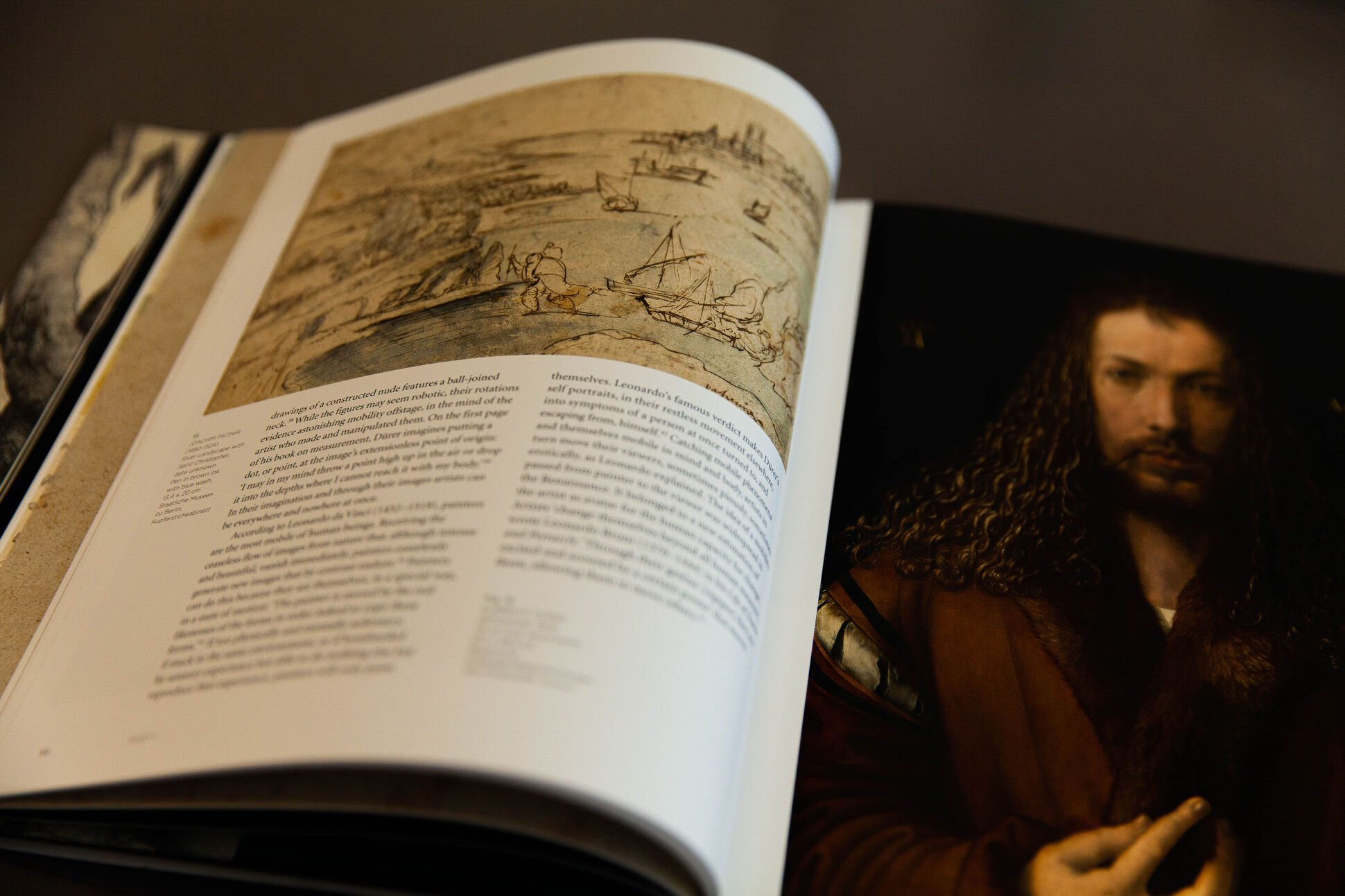 Detail aus dem aufgeschlagenen Buch "Dürer’s Journeys: Travels of a Renaissance Artist"