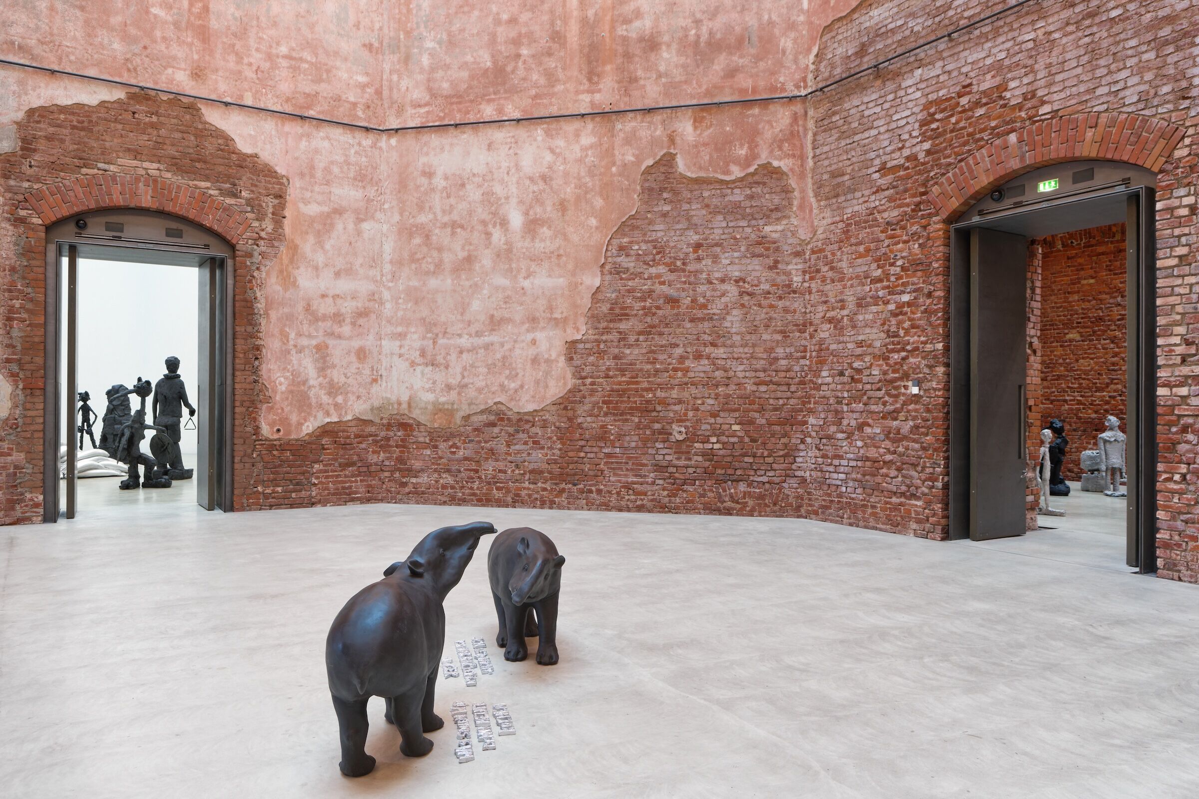 Verschiedene große Bronze und Aluminiumskulpturen