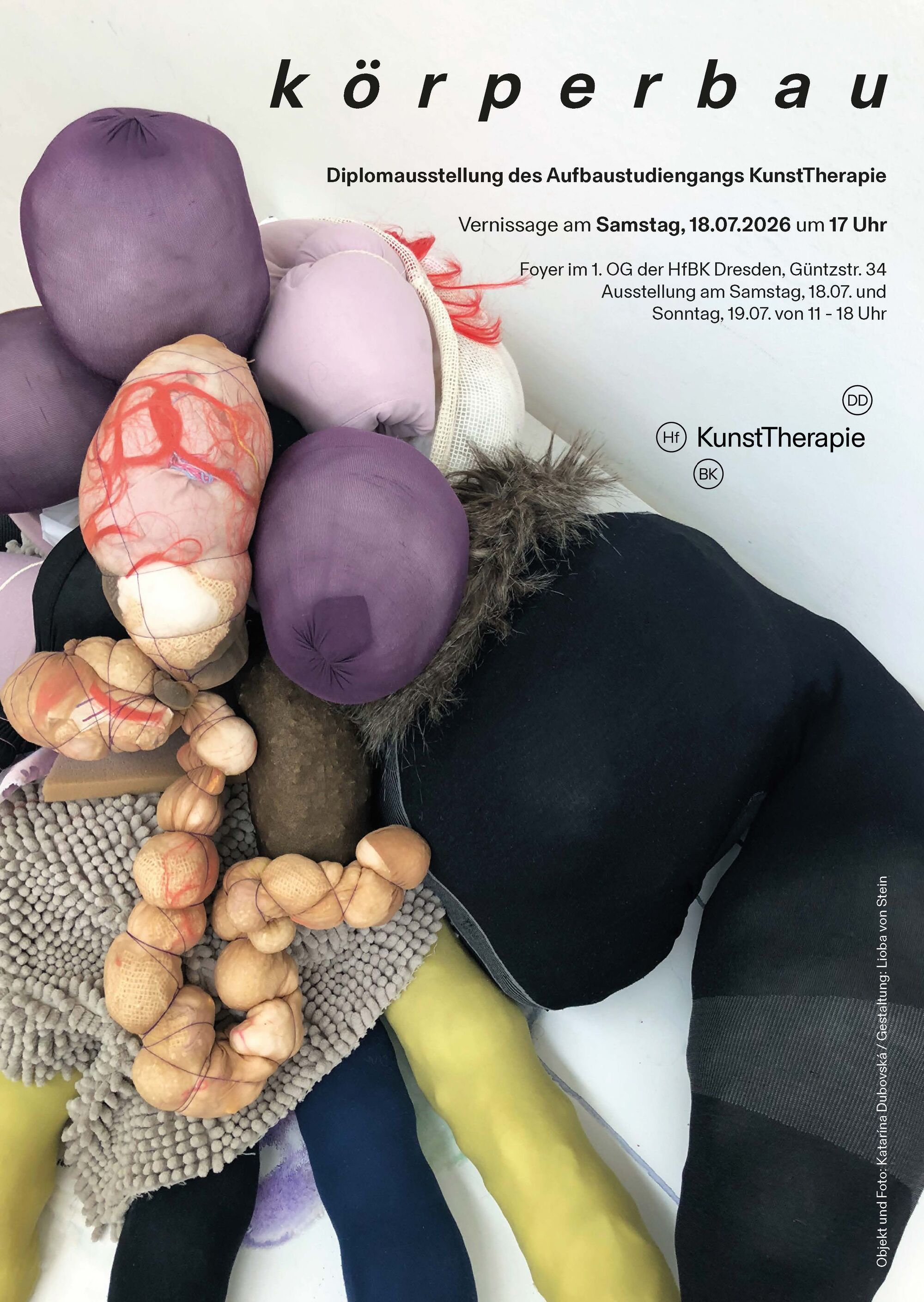 Poster zur Ausstellung, Typografie, Textilobjekt