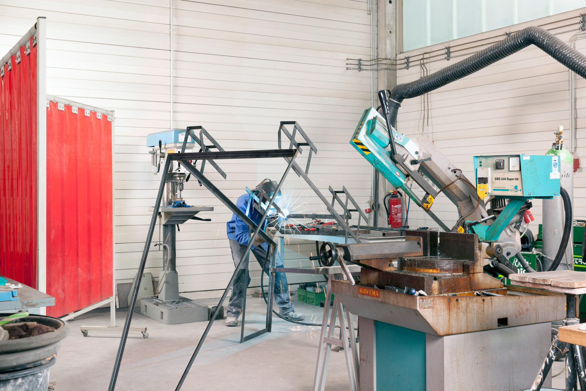 Kuehlen mit System fuer die Metallverarbeitung Kuehlen mit System fuer die Metallverarbeitung