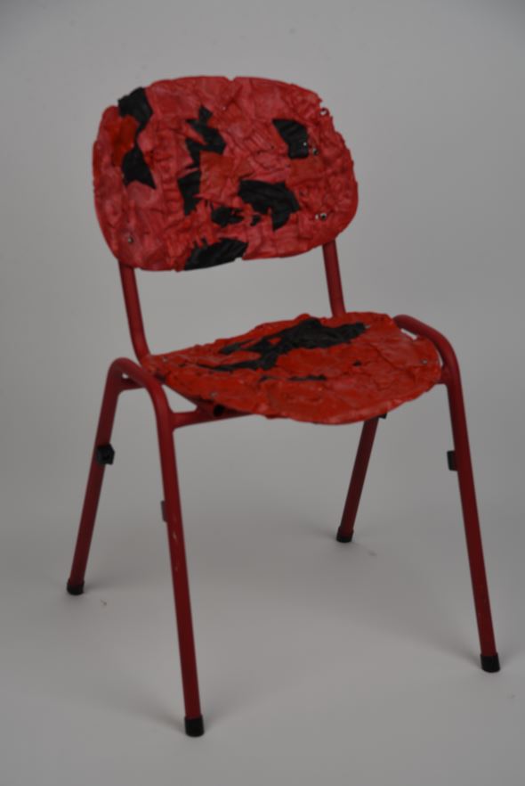 roter Stuhl